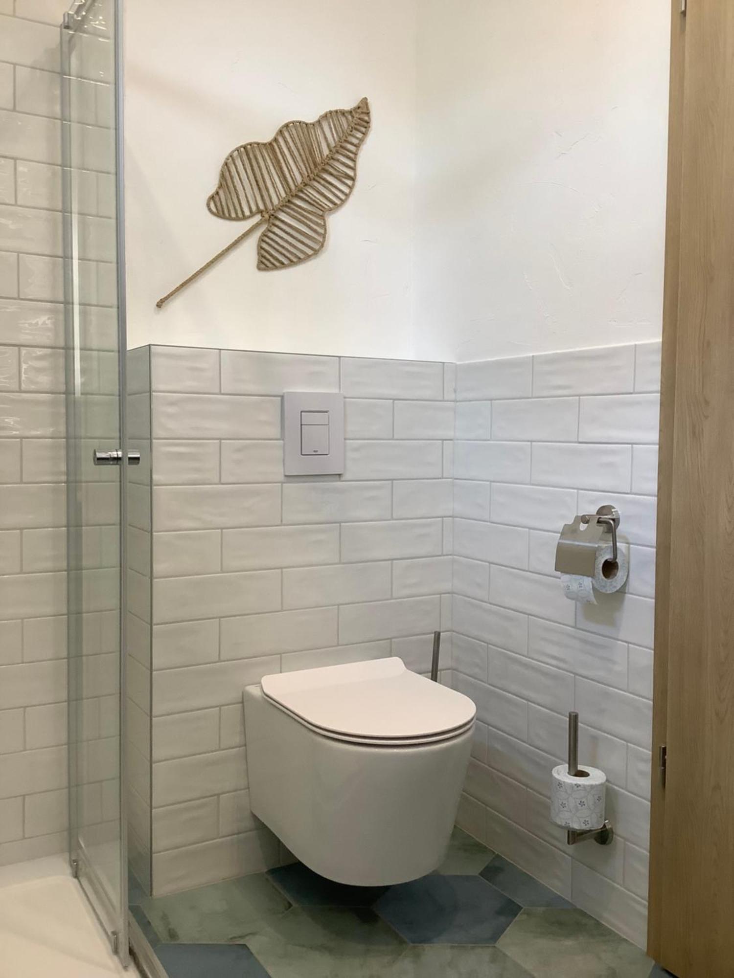 Tulipan Haz Gyal Appartement Buitenkant foto